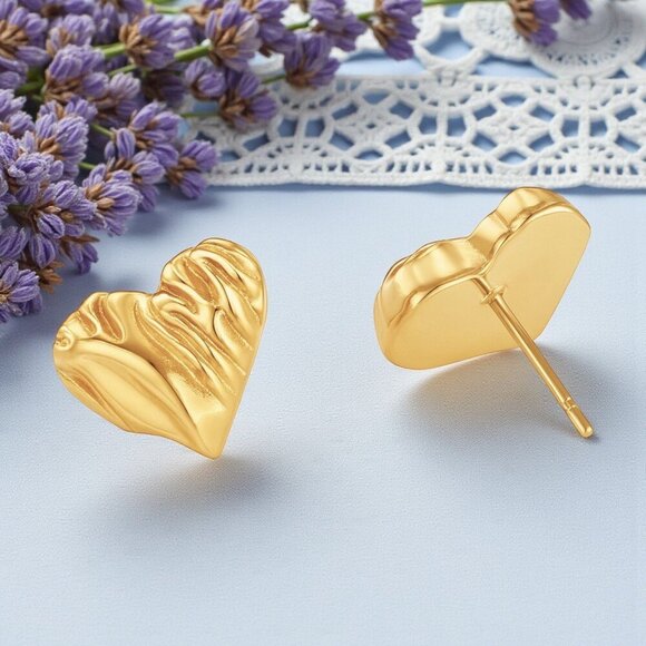 18K Gold Plated Stainless Steel Minimalist Textured Heart Stud Earrings - Picture 4 of 10